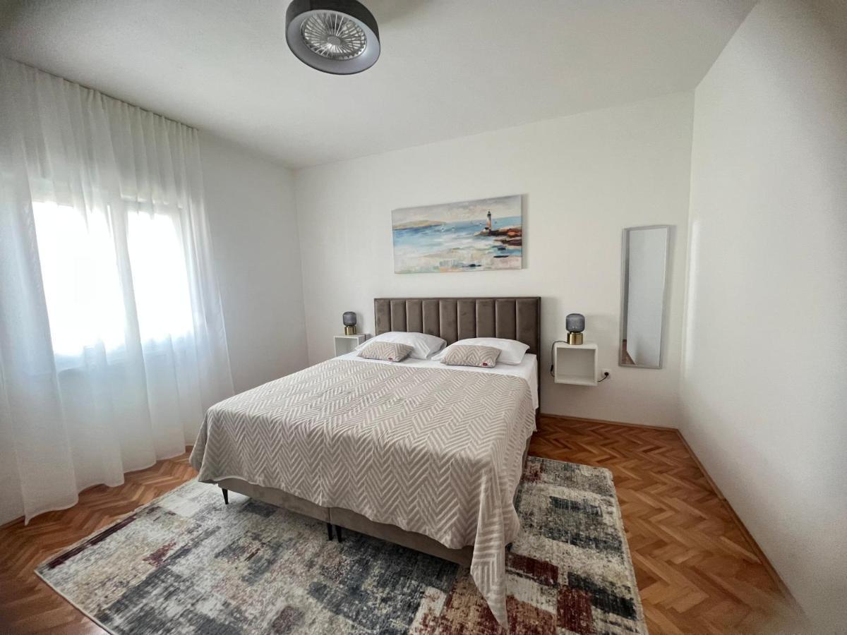 Apartments Javorska คาชเตลา ภายนอก รูปภาพ