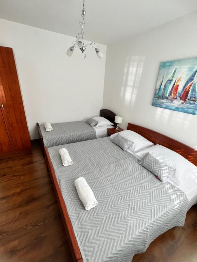 Apartments Javorska คาชเตลา ภายนอก รูปภาพ